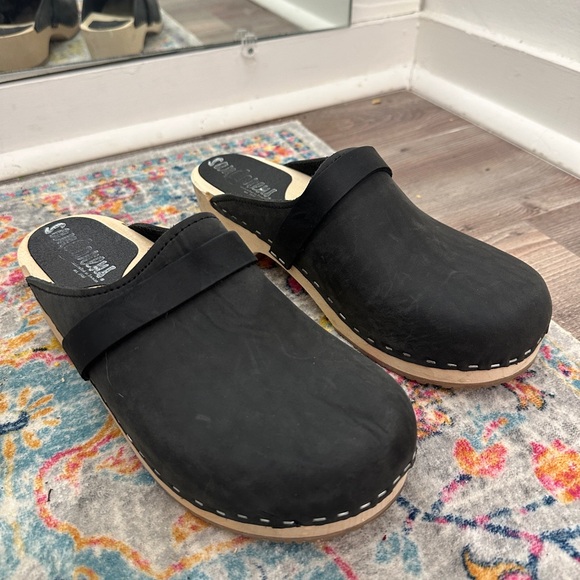 Sandgrens Swedish Handmade Wooden Tokyo Clog - Size 39 (8) - Picture 3 of 5